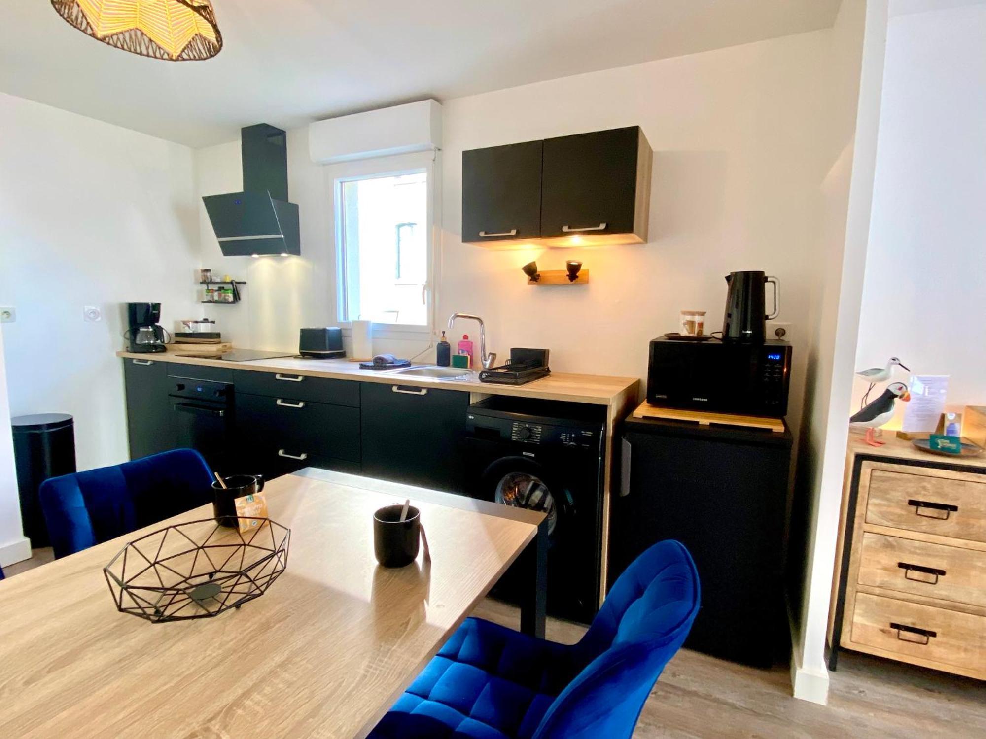Appartement, Confort, Parking, Terrasse دينان المظهر الخارجي الصورة